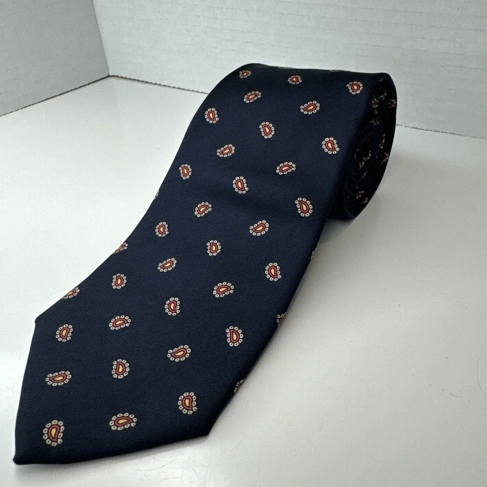 Lands End Tie 100% Silk Necktie Blue Tiny Paisley's Hand Sewn in‎ USA 59